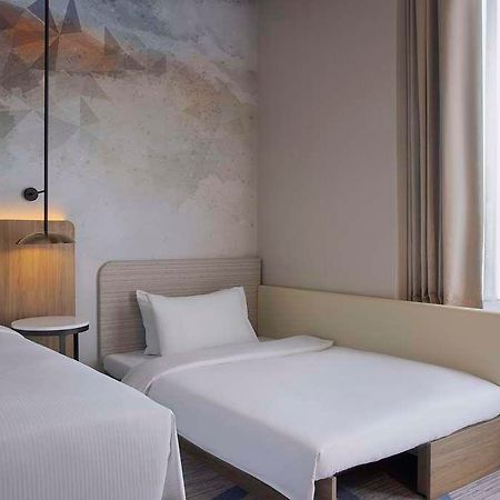 Hilton Garden Inn Dubai Business Bay Habitación foto