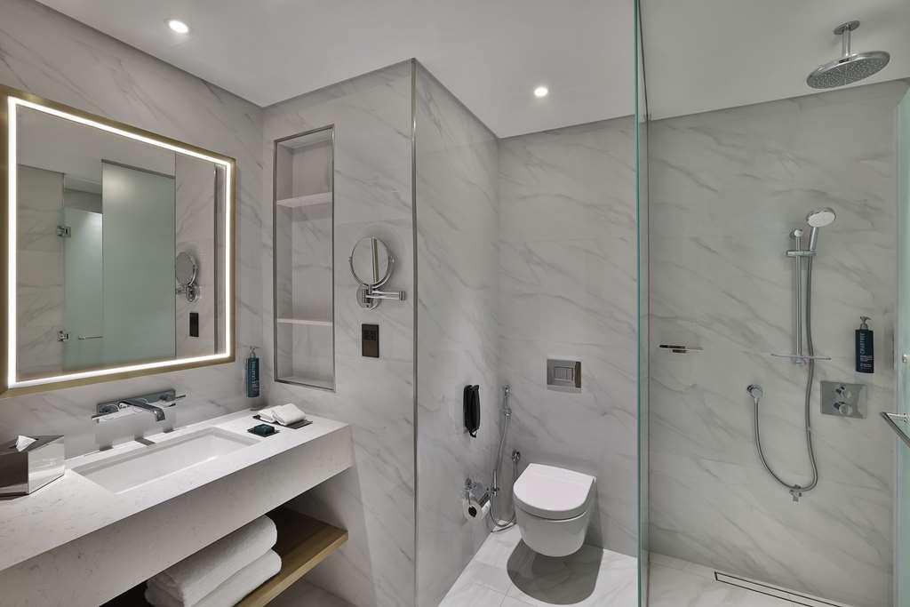 Hilton Garden Inn Dubai Business Bay Habitación foto